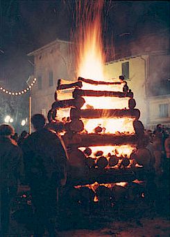 Fiaccole della Notte di Natale, Monte Amiata